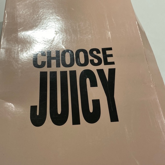 Juicy couture boots with fur inside - Picture 2 of 10